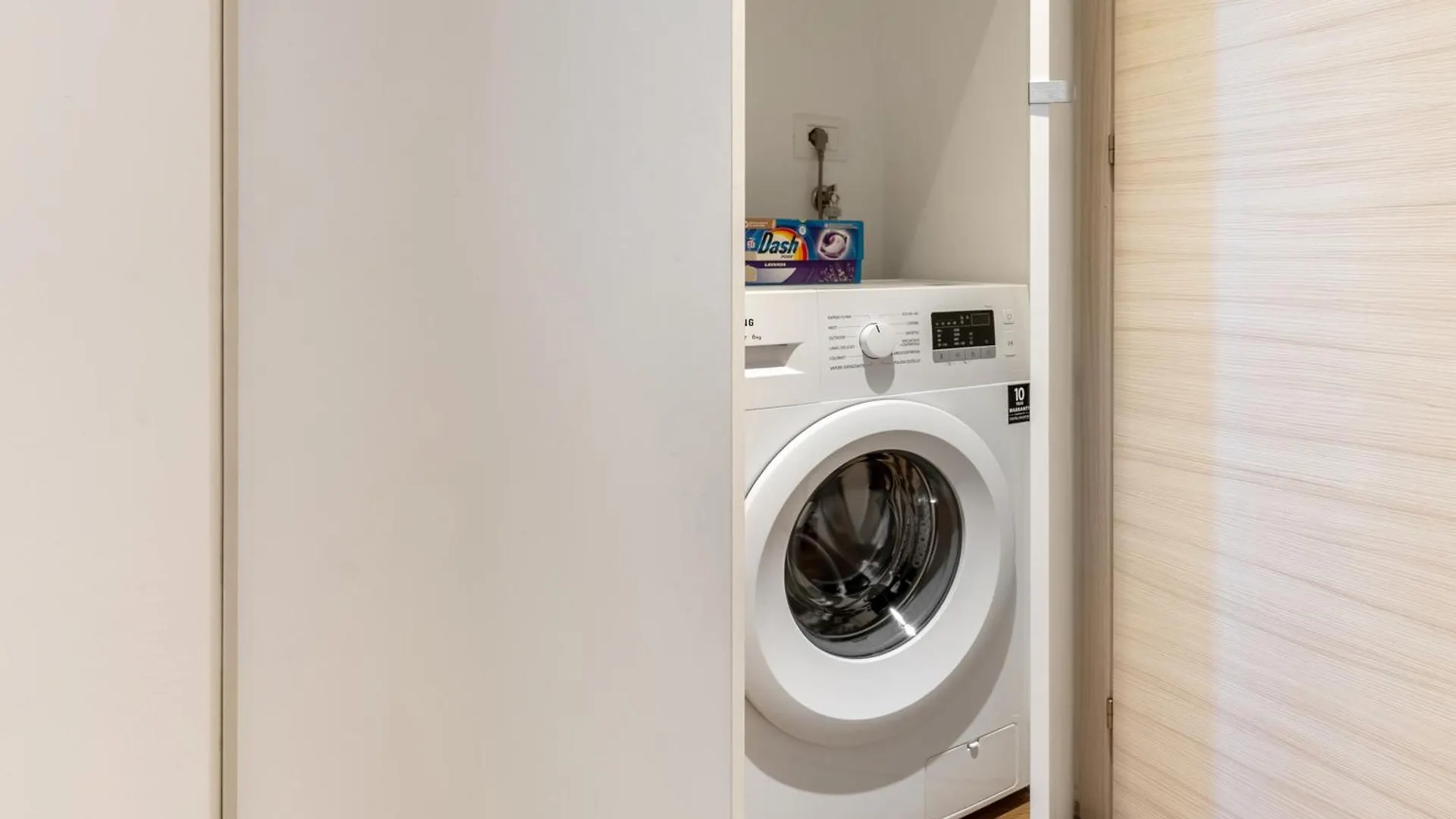 Moscova Luxe - Elegant Stay With 2 Bathrooms Milan 0*,