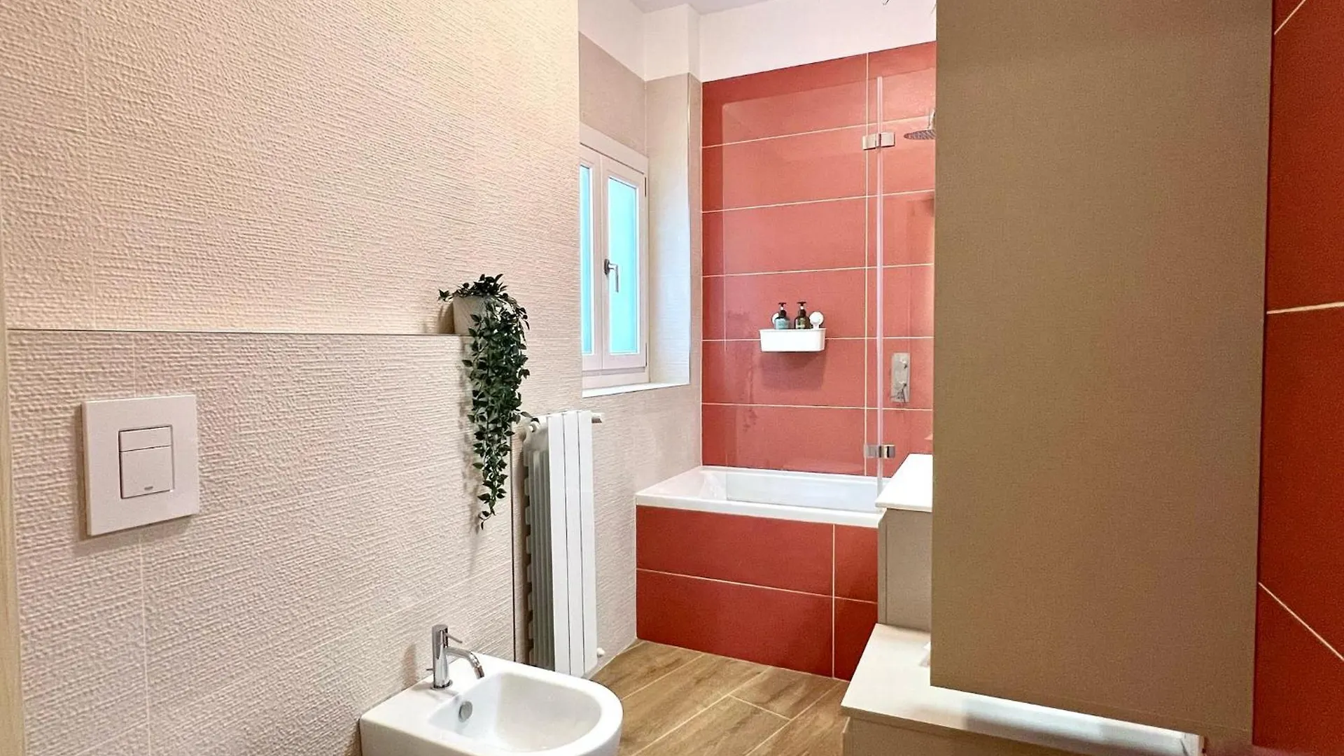Apartmán Moscova Luxe - Elegant Stay With 2 Bathrooms Milán